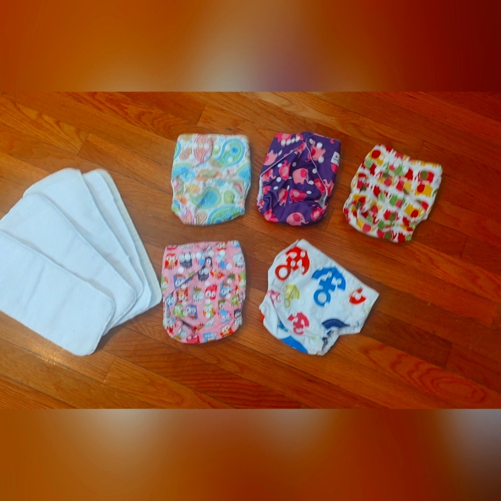 AlvaBaby 5 Cloth Diapers One Size Adjustable 5 Inserts Washable Reusable.‎